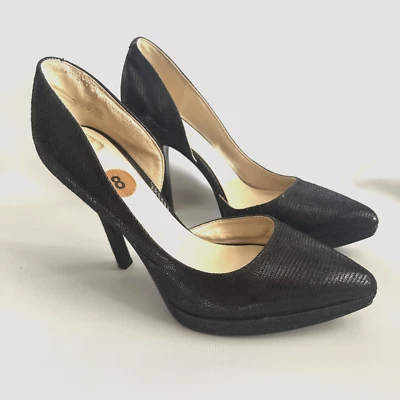 Nine West Women Black 4" Heels Dress Shoes Size 8 M Pumps Scales Print - Image 1 of 4