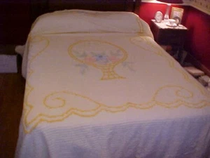 Vintage Chenille Bedspread w/ Yellow Basket of Flowers 51674 - Picture 1 of 9