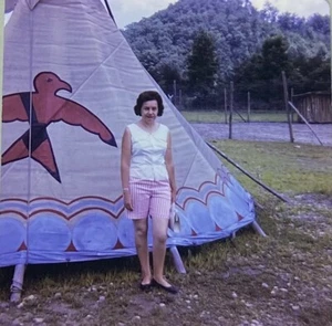 1961 35mm Slide Vacation Canada & Smokey Mountains Vintage Travel Photography - Picture 1 of 2