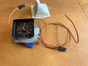 71-74 NOS NOVA DASH CLOCK New In Box Part #994125 - Picture 1 of 2