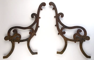 Antique / Vintage Cast Iron Garden Park Bench End Side Legs Salesman Sample - Image 1 of 4