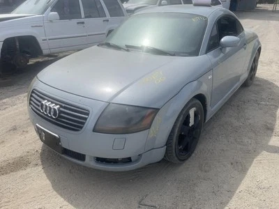 Grille Lower Bumper Mounted Center Without S Line Fits 00-05 AUDI TT 1338752 - Image 1 of 4