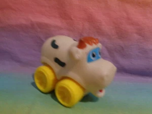 Vintage Rare Rubber Cow Animal Toy On Yellow Plastic Wheels - Picture 1 of 7