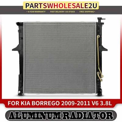 Radiador de alumínio com refrigerador de óleo de transmissão para Kia Borrego 2009-2011 V6 3.8L - Imagem 1 de 4