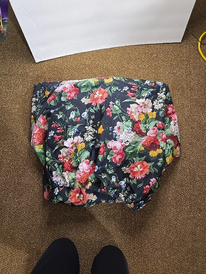 RARE Ralph Lauren *ISADORA  KING Fltted  SHEET Black FLORALS Cosette - Image 1 of 4