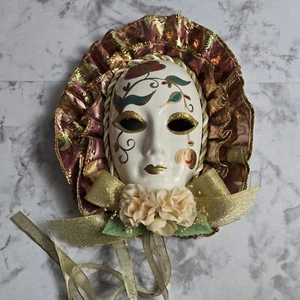 Vtg Mardi Gras Harlequin Venetian Mask Wall Art 7" Ceramic - Picture 1 of 3