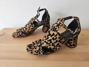 SANDALIAS TOPSHOP Destiny TALLA 7 ESTAMPADO LEOPARDO Correa Tobillo - Nuevas - Imagen 1 de 10