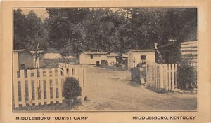 H76/ Middlesboro Kentucky Postcard? C1930s Tourist Camp Cabins Gate 169 - Picture 1 of 4