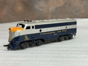 Chesapeake & Ohio C&O F7 A Athearn HO Non-Powered Dummy Unit Locomotive - Picture 1 of 4