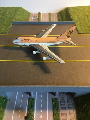 Herpa Wings 1/500 515207 Alliance Air B747SP - Photo 1/3