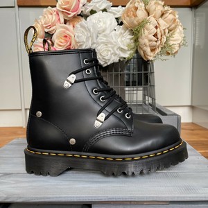 Stivali e stivaletti da donna con borchie Dr. Martens | Acquisti Online su  eBay