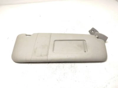2006-2009 BMW 5-Series Passenger Sun Visor Illuminated OEM 51167122870 Foto 1 de 4