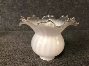 Vintage Art Deco/Nouveau Oil Lamp Light White Clear Glass Fluted Edge Shade - Picture 1 of 4