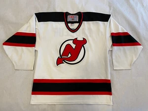 MARTIN BRODEUR #30 SEW ON NEW JERSEY DEVILS CCM NHL JERSEY SIZE LARGE - Picture 1 of 10