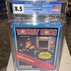 Nintendo Donkey Kong Intellivision CGC 8.5 GRADE NEW 1st App Mario Princess - Picture 1 of 3