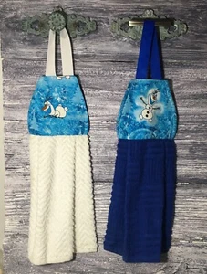 Hanging Fingertip Bathroom Towel Olaf Sitting Jumping Sliding Disney Frozen - Picture 1 of 5