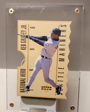 1996 Upper Deck National Hero Ken Griffey Jr Card  #NH1  4706/5000 Oversize Card