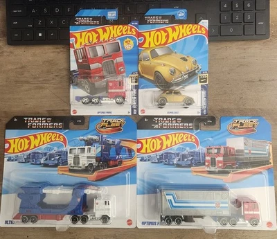 Hw 2025/2024  Fleet Transformers Ultra Magnus & Optimus Prime this is for all 4 - Image 1 of 2