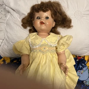 1950s ideal saucy walker doll 1950’s Cry’s Open/ Closes Eyes Walks Vintage - Picture 1 of 7