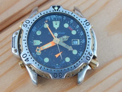 Reloj de cuarzo Citizen ProMaster Aqualand de acero inoxidable COMO ESTÁ SOLO PARA REPUESTOS Foto 1 de 4