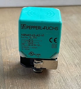 PEPPERL + FUCHS NBN40-L2-A2-V1 DREHBARER INDUKTIVER NÄHERUNGSSENSOR 10-30VDC - Bild 1 von 7