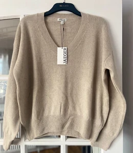 Gorgeous BNWT Jaeger stone relaxed fit 95% cashmere & 5% wool V neck jumper - Picture 1 of 2