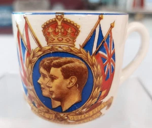 VTG KING GEORGE VI QUEEN ELIZABETH Royal Visit to Canada 1939 DEMITASSE TEACUP - Picture 1 of 4
