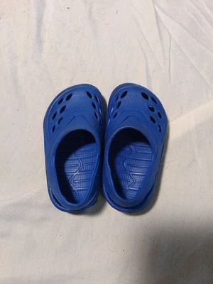 Foam Clog -Unisex size 5 - Made In The USA Non Marking Soles - Image 1 of 4