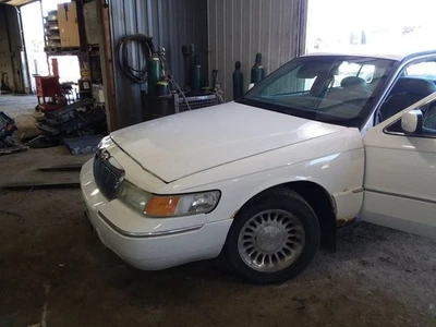 Windshield Wiper Motor Fits 95-02 CROWN VICTORIA 2096072 - Image 1 of 4