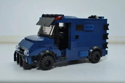 Camión SWAT Policía Azul Marino Modelo Personalizado Construido y Compatible con Ladrillos LEGO® Foto 1 de 4