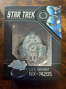 Eaglemoss Hero Sammler Star Trek Deep Space Nine USS Defiant - Bild 1 von 4