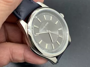 MICHAEL KORS MK-8525 WATER RESISTANT 10 ATM S/S QUARTZ MEN'S WATCH - Picture 1 of 12