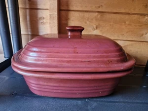 Pampered Chef 3.1 Qt Deep Covered Baker W/ Lid Cranberry Red Stoneware Roaster - Picture 1 of 2