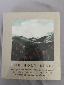 Hosanna Revival ESV Journaling Bible Cloth Hardcover Floral Isaiah 40:28–31 - Bild 1 von 4