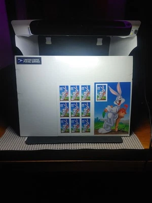 USPS Looney Tunes Bugs Bunny 1997 Stamp Sheet 10 Full Pane 32 cent  New - Image 1 of 2