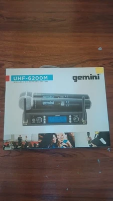 Gemini UHF6200M Undirectional Dynamic Microphone - Image 1 of 4