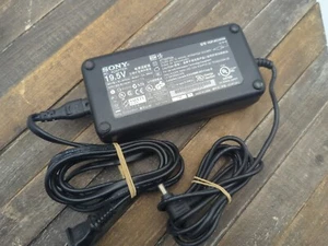 Genuine Sony Laptop Charger AC Adapter Power Supply VGP-AC19V54 ADP-150TB C 150W - Picture 1 of 2
