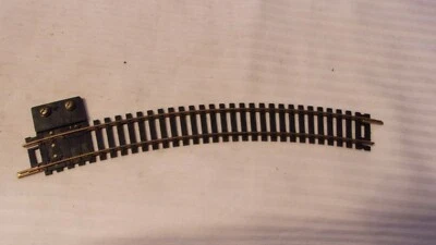 Atlas HO Scale Code 100 Brass 18" Radius Curve Terminal - Image 1 of 3