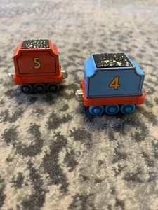 Thomas el Tren Gordon James Licitaciones Imanes Amigos Diecast Lote de 2 - Imagen 1 de 13