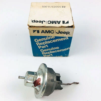 AMC Jeep 8130029 Control for Distributor Vacuum OEM NOS 1981-86 SJ 5.9 8cyl Foto 1 de 4