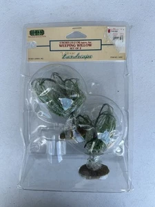 2001 Lemax Set di 2 Salici Piangenti 4" Villaggio di Natale - Foto 1 di 4