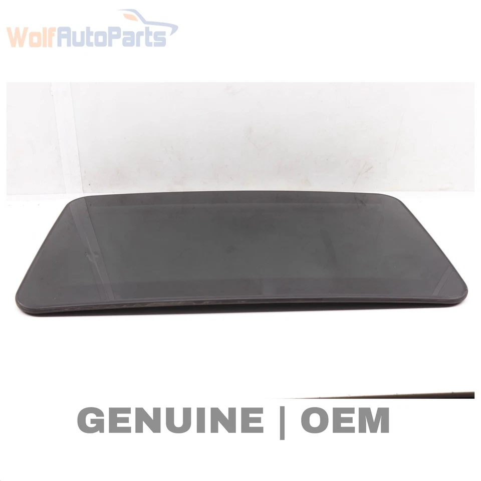 2008-2009 MERCEDES-BENZ C230 - Sunroof / SUN ROOF Glass Panel 2047800021 - Image 1 of 4