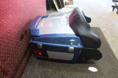 2005 HARLEY DAVIDSON ELECTRA GLIDE OEM TOUR PACK LUGGAGE STORAGE BOX CLEAN NPAD - Image 1 of 4