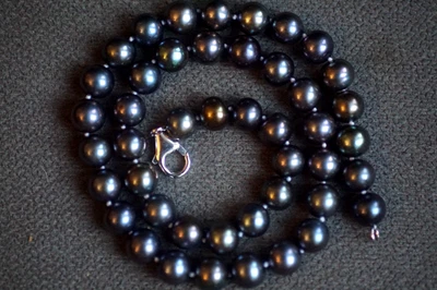 18 Inch  Genuine 10.5-11mm ROUND Black Cultured Pearl Necklace 925 NWOT - Image 1 of 4