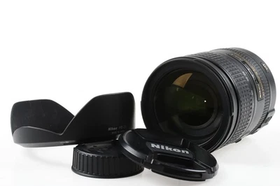 Nikon AF-S 28-300mm f/3,5-5,6 G ED VR - SNr: 52010705 - Immagine 1 di 4