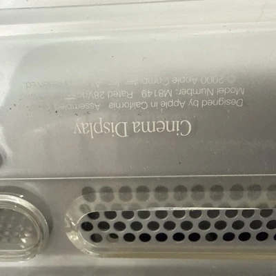 Apple M8149 Cinema Display Monitor 22" White Silver with DVI toADC Adapter - Image 1 of 4