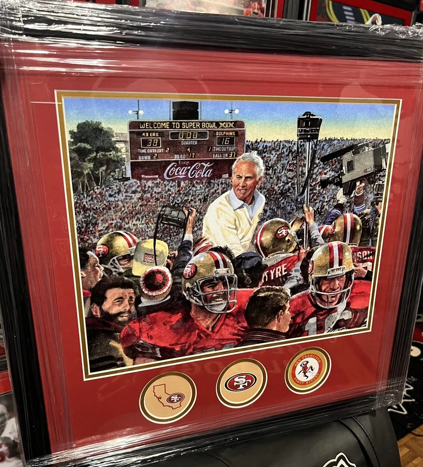 Impresión enmarcada de los San Francisco 49ers Bill Walsh Super Bowl Win Celebration Bowl Foto 1 de 1