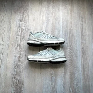 NEW BALANCE • 990v5 "2019 Grey" (10M) - Picture 1 of 14