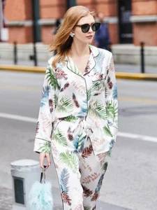 Women's 100% Pure Mulberry Silk Pajamas Set Floral Print Silk Sleepwear - Picture 1 of 8