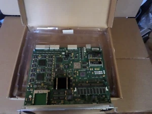 Interruptor de enrutamiento cajún Avaya M8000R-SUP 880 - Imagen 1 de 5